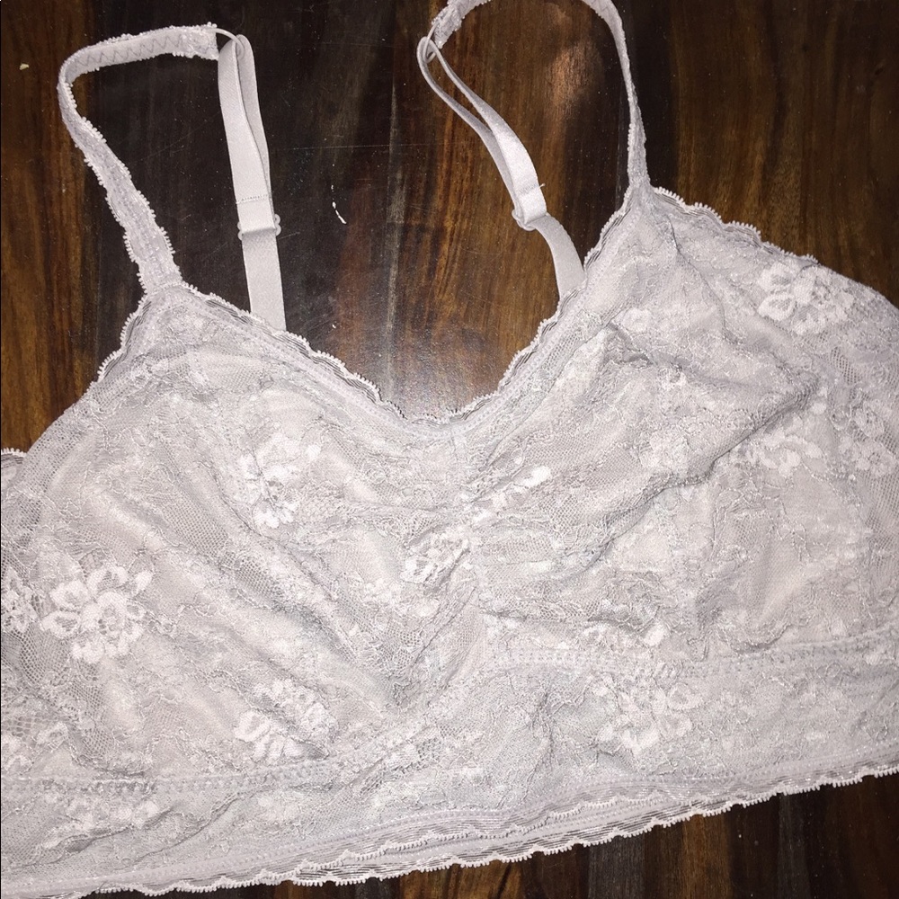 Cacique bralette size 22/24